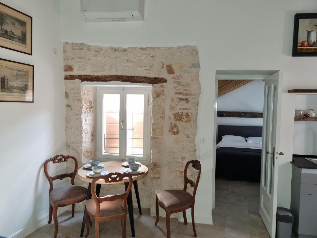 Apartmani Ulika ベール エクステリア 写真